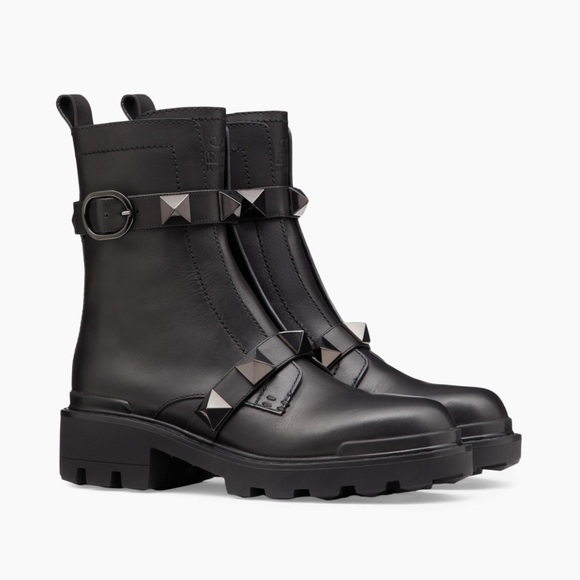 Valentino Shoes - Valentino Garavani Roman Rockstud Black Leather Combat Boots size 37 US 7 NIB
